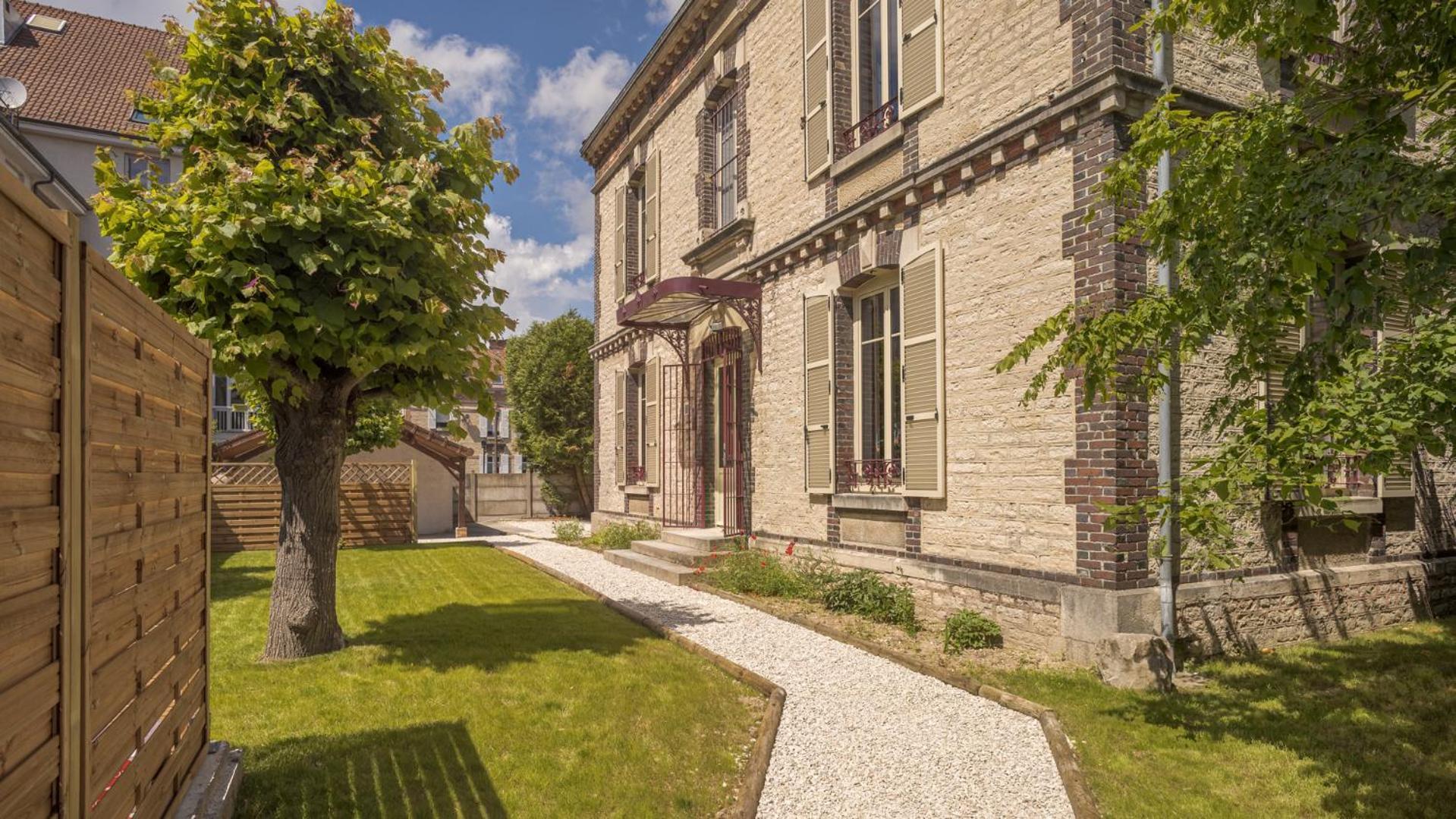 Bonappart 4 - Charme Napoleonien & Confort Troyes Exterior foto